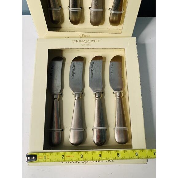 2 NIB Cynthia Rowley Appetizer Cheese Spreader 8 Piece Set Merry Christmas Ho Ho - Picture 6 of 8